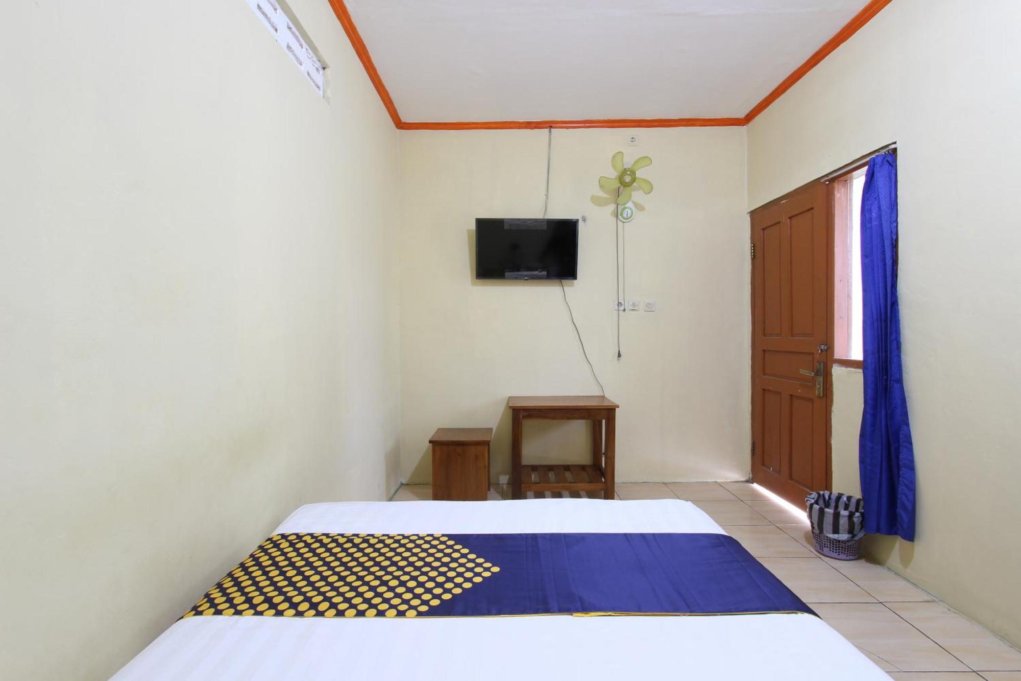 Oyo 92231 Penginapan Tanjung Alang Syariah Macasar Exterior foto